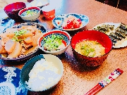 朝食